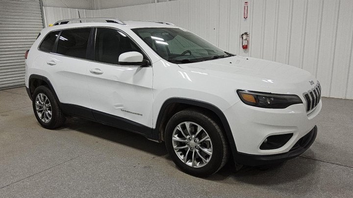 JEEP Cherokee LATITUDE PLUS 2020
