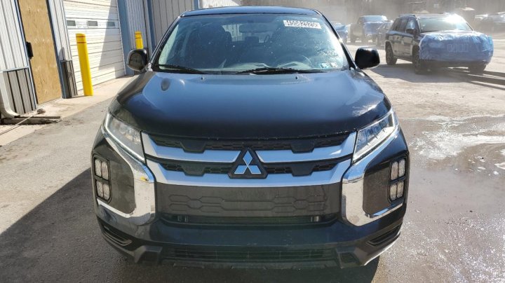 Mitsubishi Outlander ES 2020