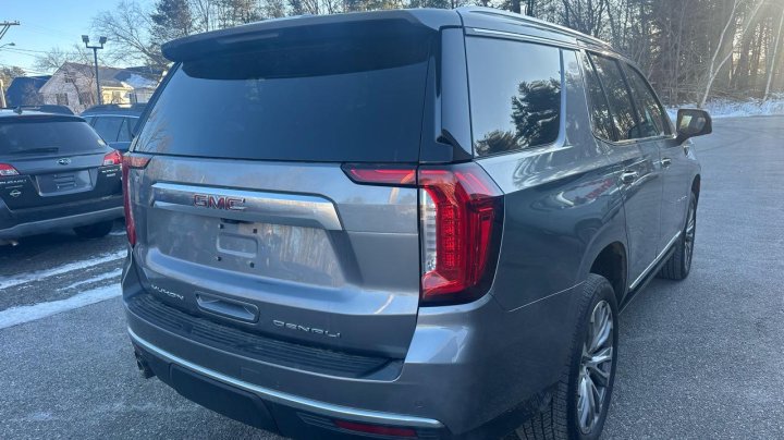 GMC YUKON DENALI 2021