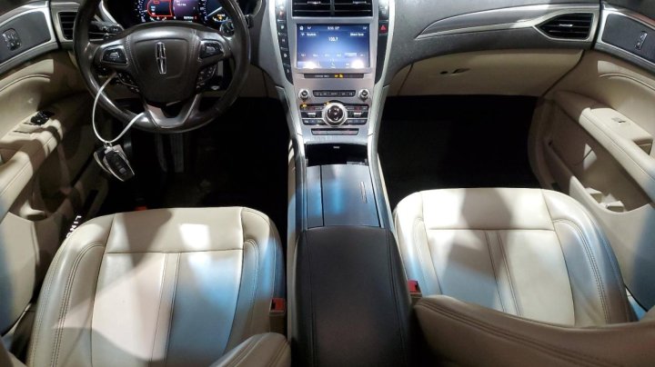Lincoln MKZ  2020