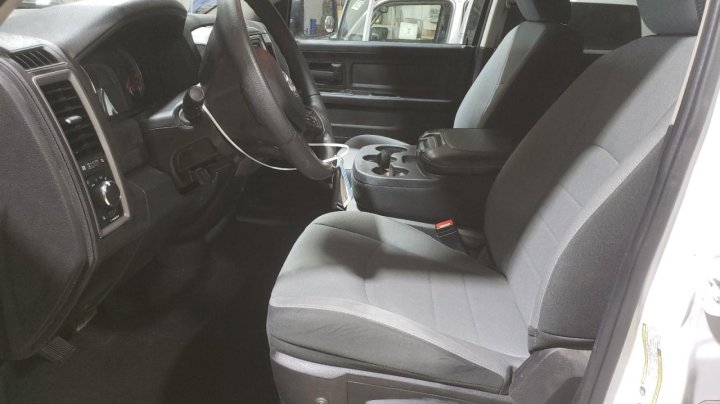 RAM 1500 CLASSIC TRADESMAN 2023
