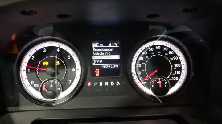RAM 1500 CLASSIC TRADESMAN 2023