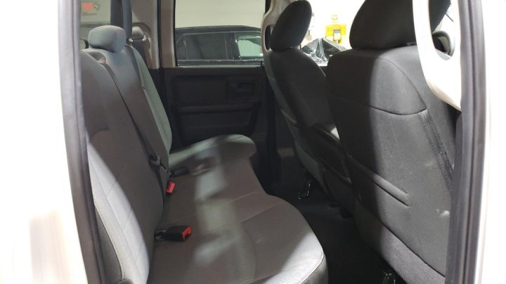 RAM 1500 CLASSIC TRADESMAN 2023