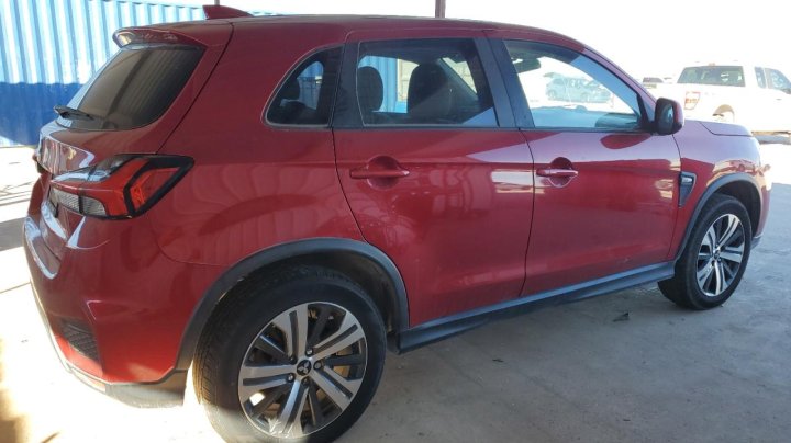 Mitsubishi Outlander ES 2020
