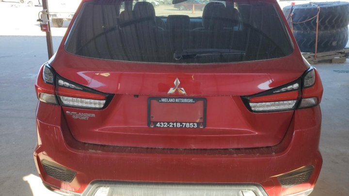Mitsubishi Outlander ES 2020