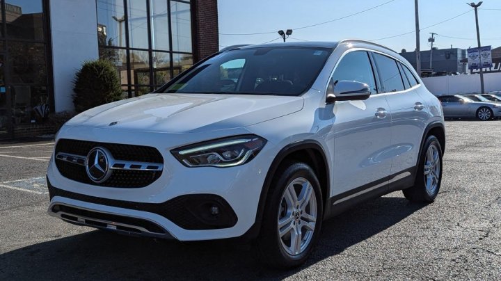 Mercedes-Benz GLA-Class 250 4MATIC 2021