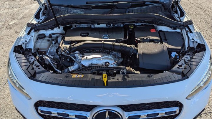 Mercedes-Benz GLA-Class 250 4MATIC 2021
