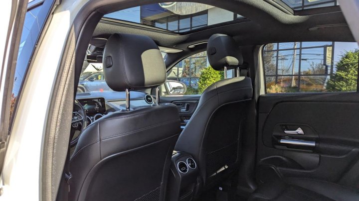 Mercedes-Benz GLA-Class 250 4MATIC 2021