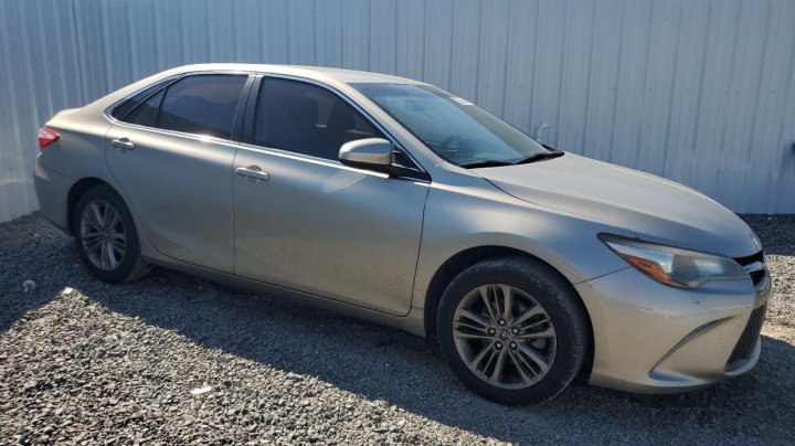 Toyota Camry LE 2017