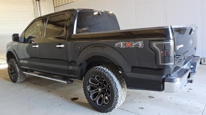 Ford F150 SUPERCREW 2016