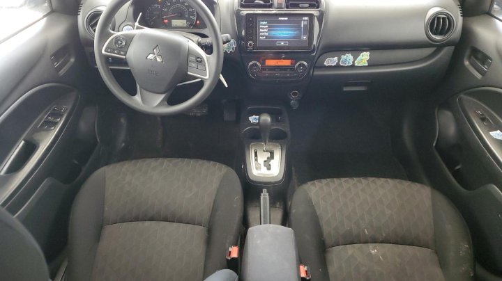 Mitsubishi Mirage ES 2024