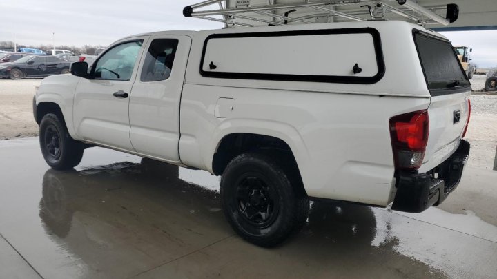 Toyota TACOMA ACCESS CAB 2019
