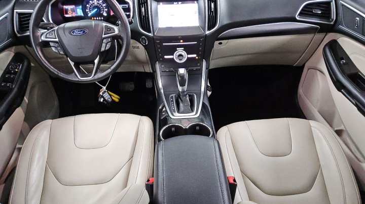 Ford EDGE TITANIUM 2017