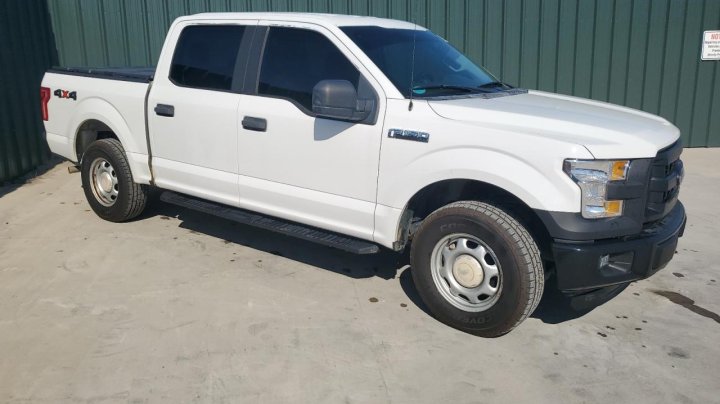 Ford F150 SUPERCREW 2016