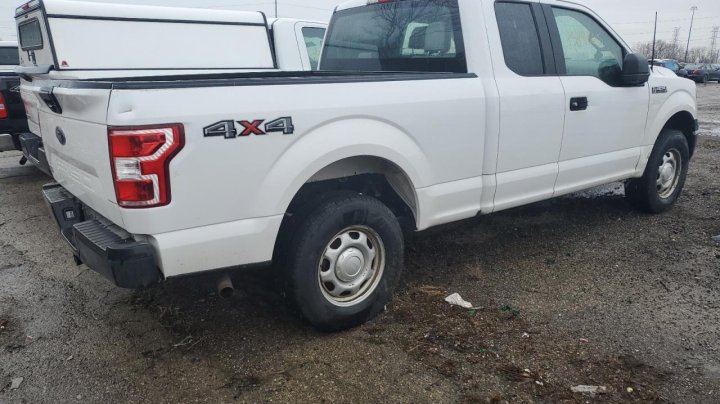 Ford F-150 SUPER CAB 2018