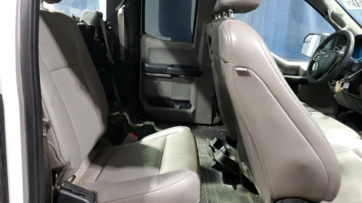 Ford F-150 SUPER CAB 2018