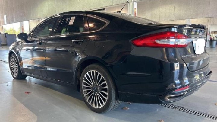 Ford FUSION TITANIUM/PLATINUM 2018