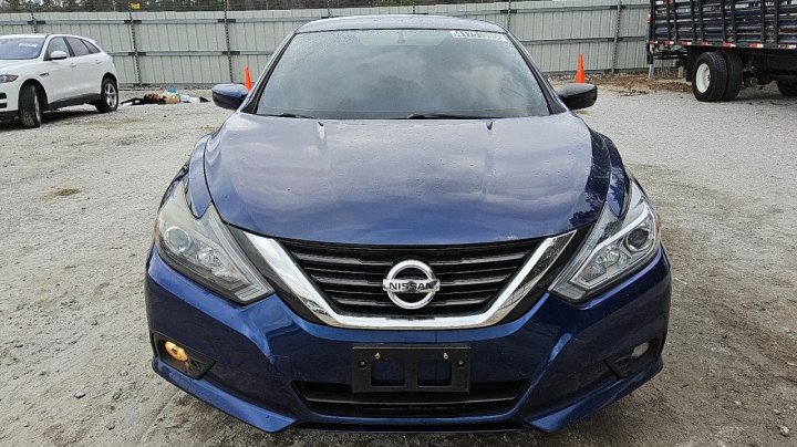 Nissan Altima 2.5 2018