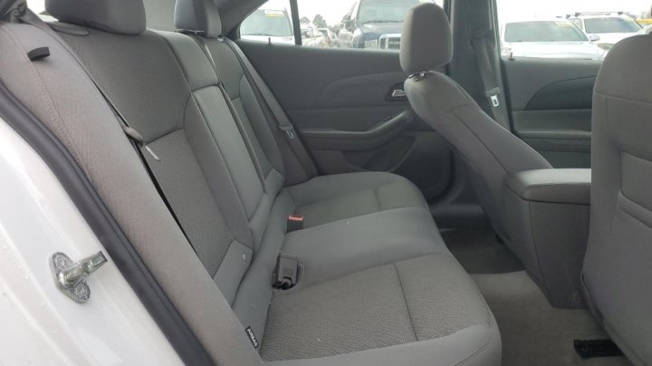 Chevrolet Malibu LS 2016