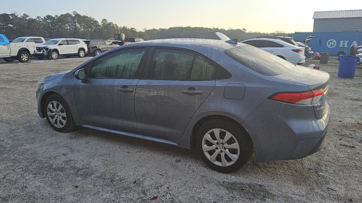 Toyota Corolla LE 2025