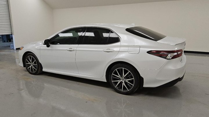 Toyota Camry XLE 2023