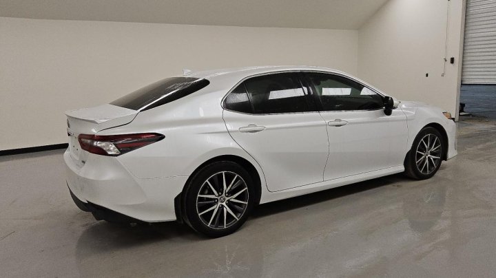 Toyota Camry XLE 2023