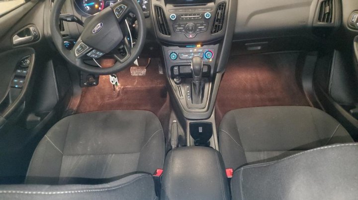 Ford Focus SE 2017