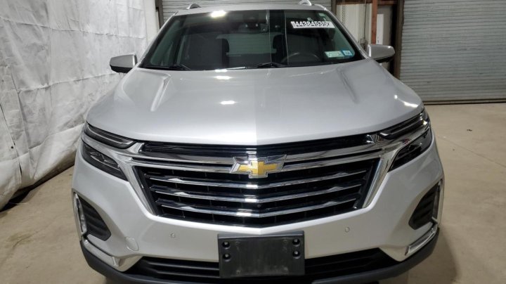 Chevrolet Equinox PREMIER 2022