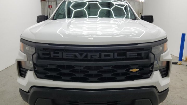 Chevrolet Silverado C1500 2023
