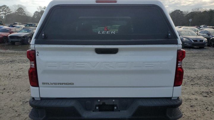 Chevrolet Silverado C1500 2023