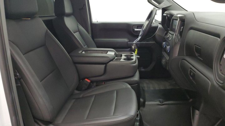 Chevrolet Silverado C1500 2023