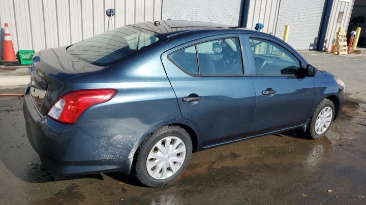Nissan Versa S 2017