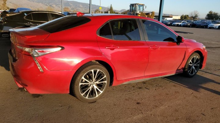 Toyota Camry L 2019
