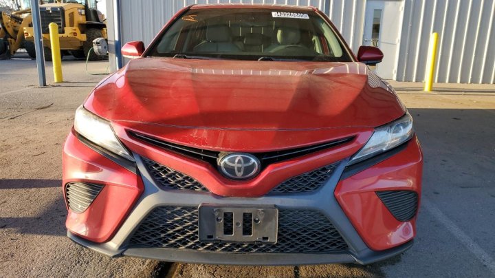 Toyota Camry L 2019