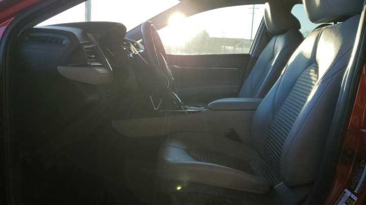Toyota Camry L 2019