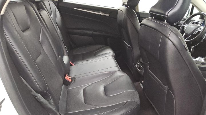 Ford FUSION TITANIUM 2019