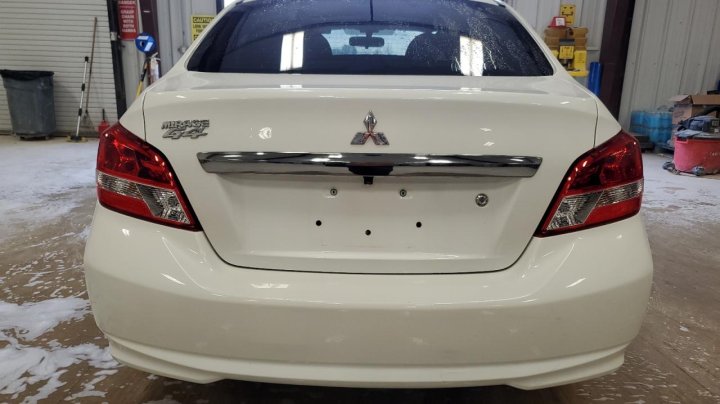 Mitsubishi Mirage G4 ES 2020