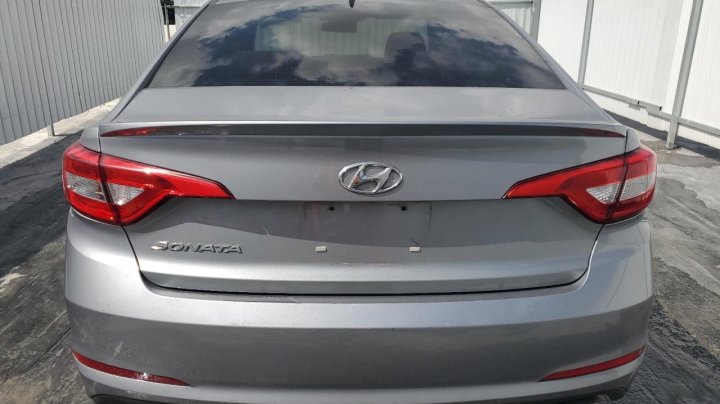 Hyundai SONATA SE 2017