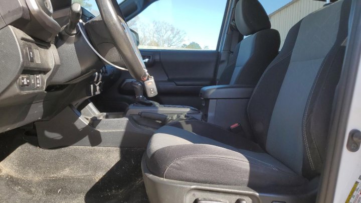 Toyota TACOMA DOUBLE CAB 2020