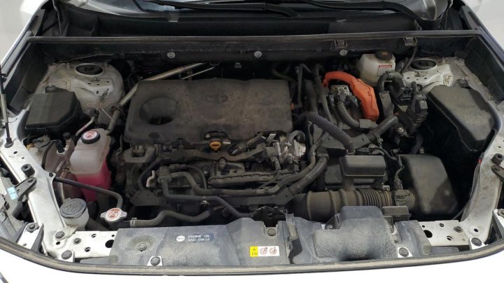 Toyota RAV4 XLE 2023