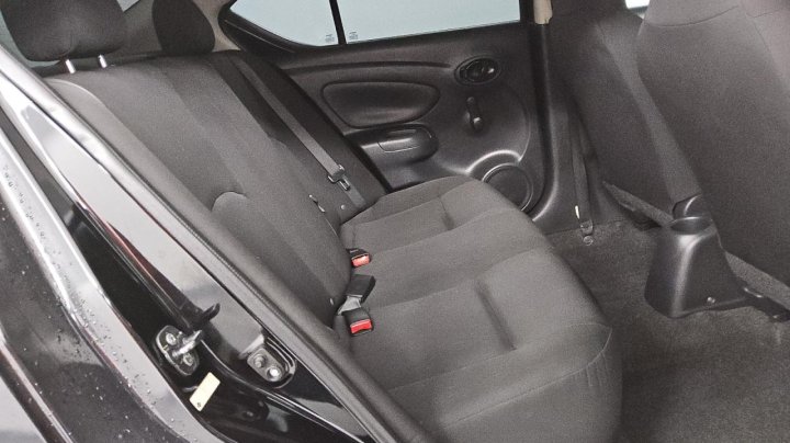 Nissan Versa S 2016