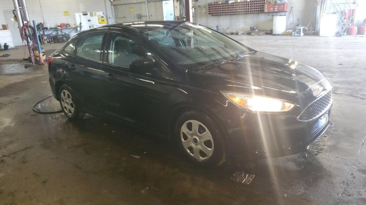 Ford Focus S 2018