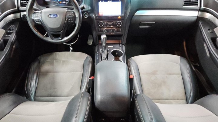 Ford Explorer XLT 2017