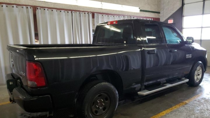 RAM 1500 ST 2016