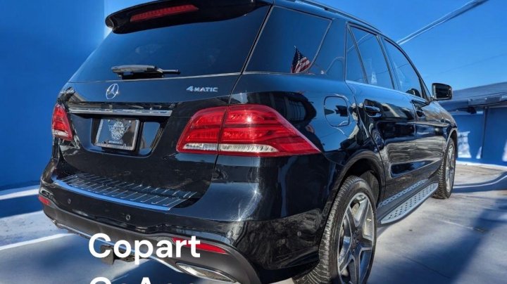 Mercedes-Benz GLE 400 4MATIC 2016