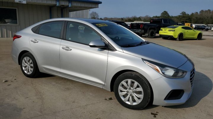 Hyundai ACCENT SE 2020