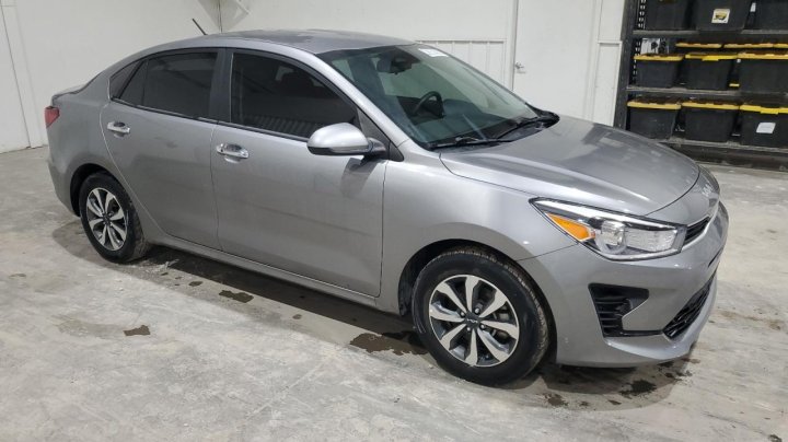 KIA RIO LX 2023