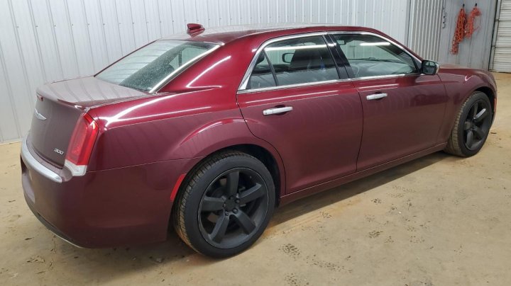 CHRYSLER 300 LIMITED 2019
