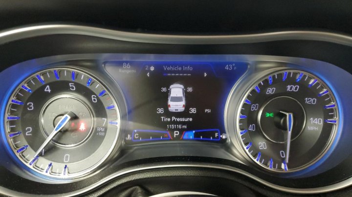 CHRYSLER 300 LIMITED 2019