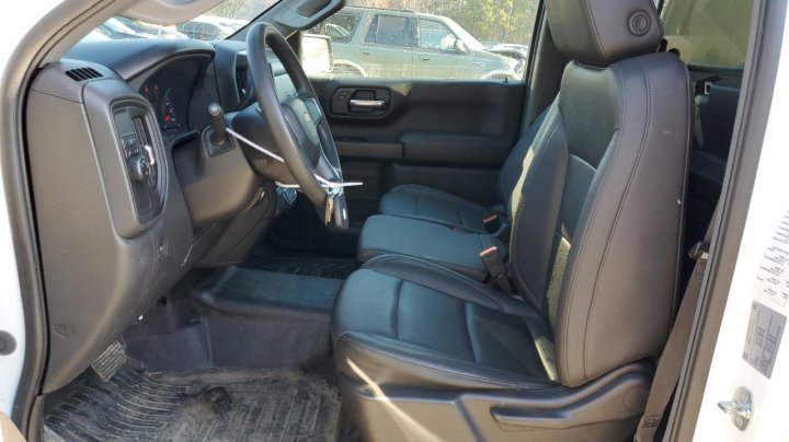 Chevrolet Silverado C1500 2023